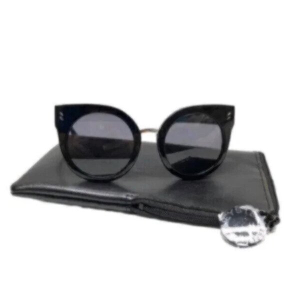 NWT Stella McCartney Black Cat Eye Sunglasses